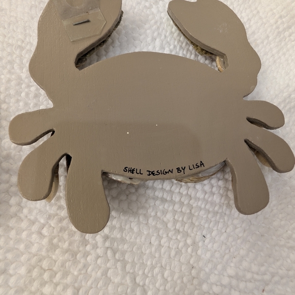 Decorative Handmade Shell Crab Wall Ornaments - Picture 3 of 5